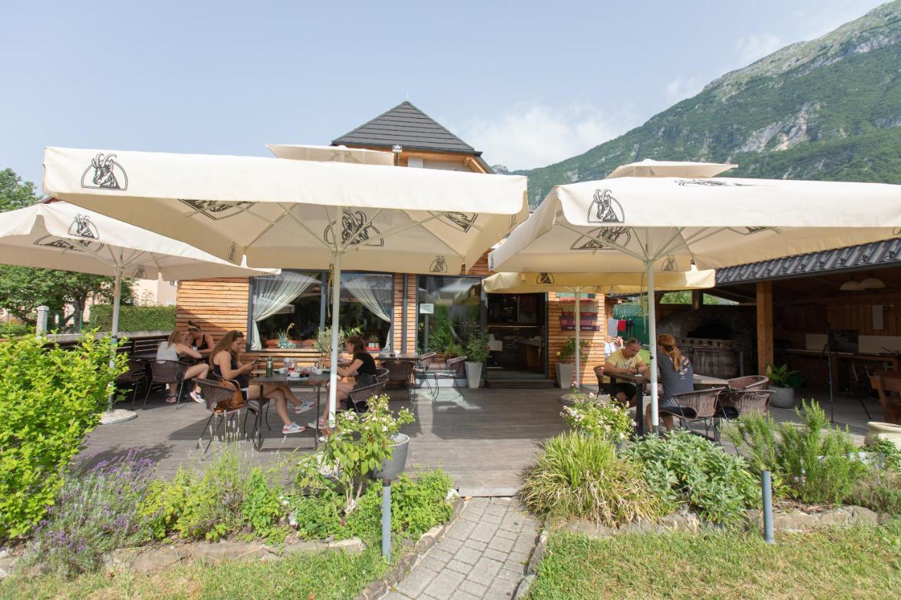 Hostel Soca Rocks Bovec Exterior foto