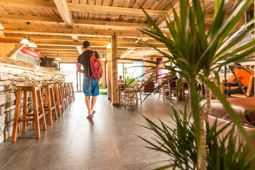 Hostel Soca Rocks Bovec Exterior foto